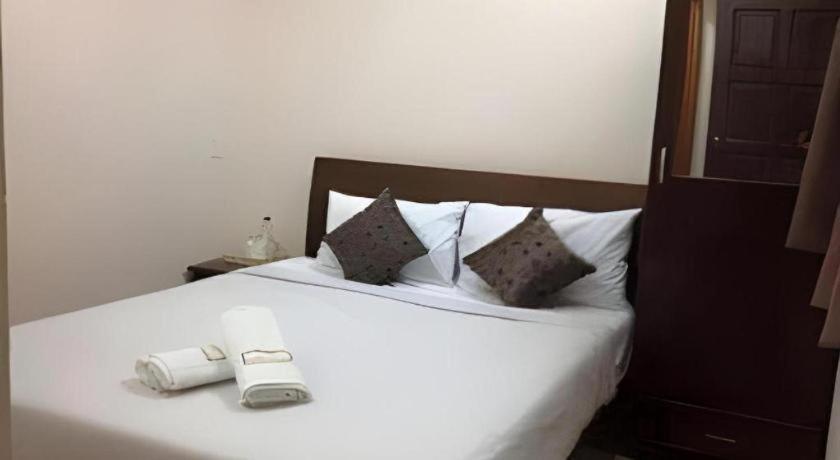 Oyo 90936 Hotel Manjoi Inn Ipoh Exteriör bild